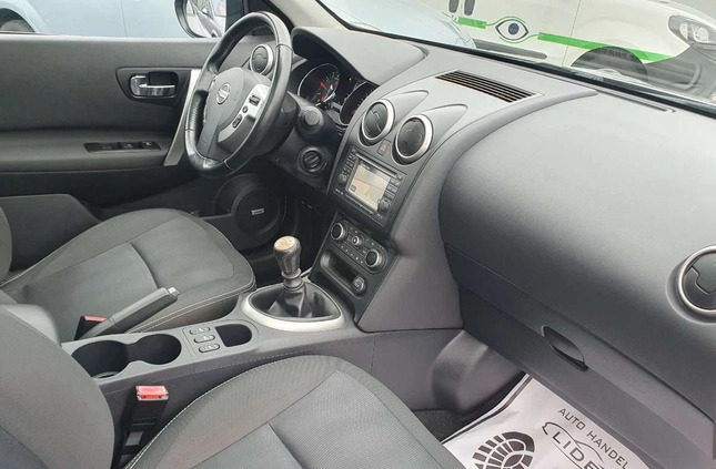 Nissan Qashqai cena 36900 przebieg: 201000, rok produkcji 2011 z Wolbrom małe 562